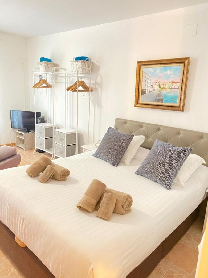 Loft-Estudio Llane En Кадакес Экстерьер фото